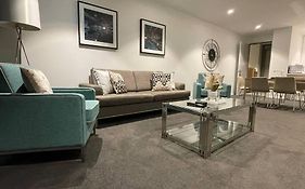Premier 3 Bedroom Apartment In Southbank